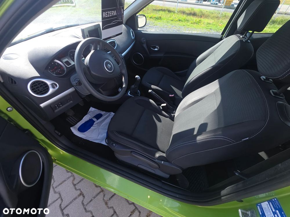 Renault Clio 1.2 16V Tech Run - 8