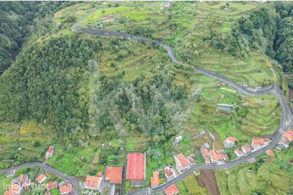 Terreno localizado freguesia da Boaventura | Fajã do Penedo - Grande imagem: 4/13