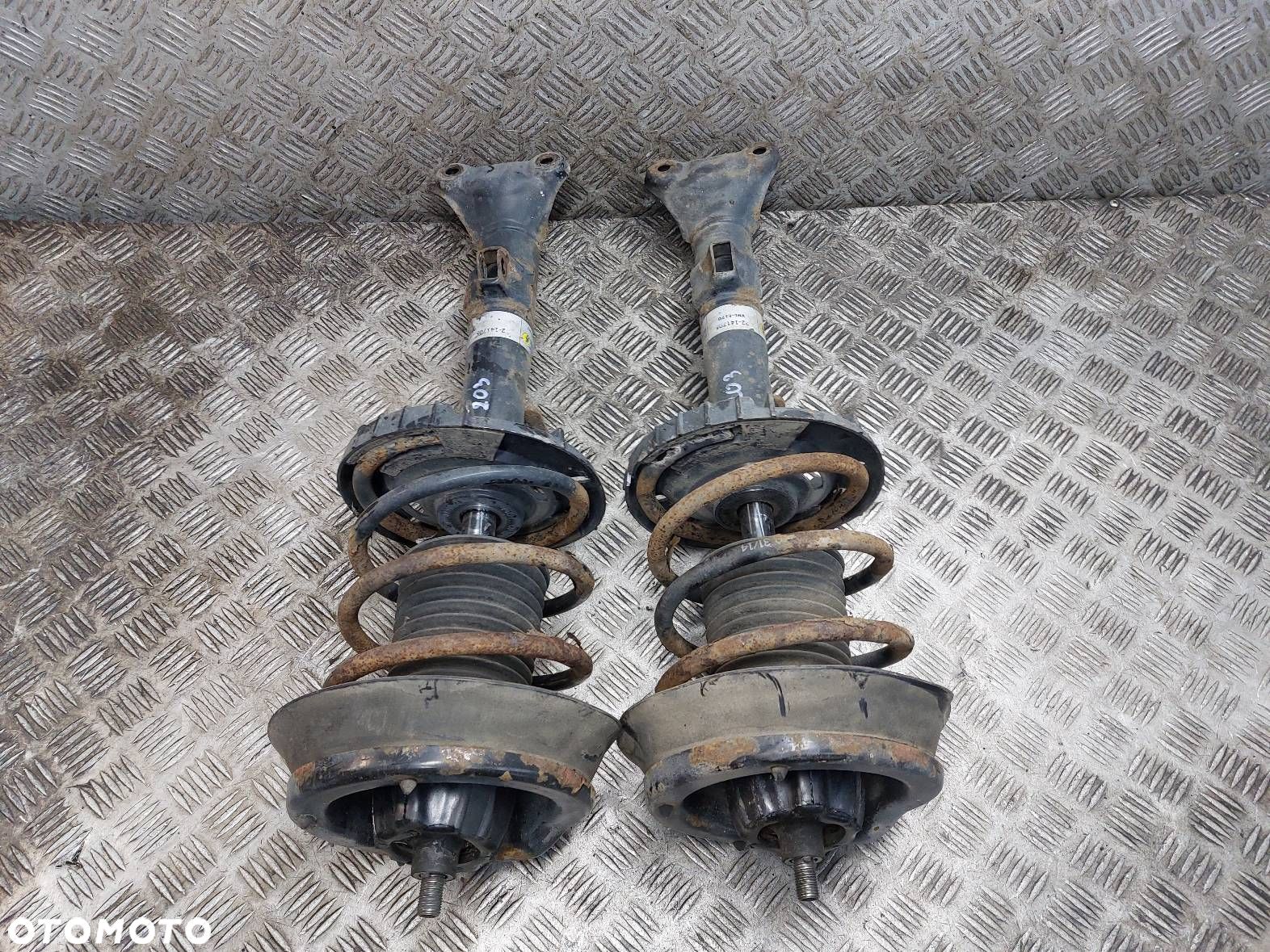 AMORTYZATOR + SPRĘŻYNA LEWY PRAWY PRZÓD MERCEDES-BENZ W203 BILSTEIN - 1