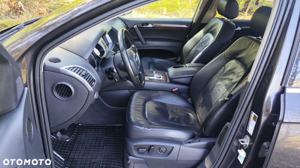 Audi Q7 - 13