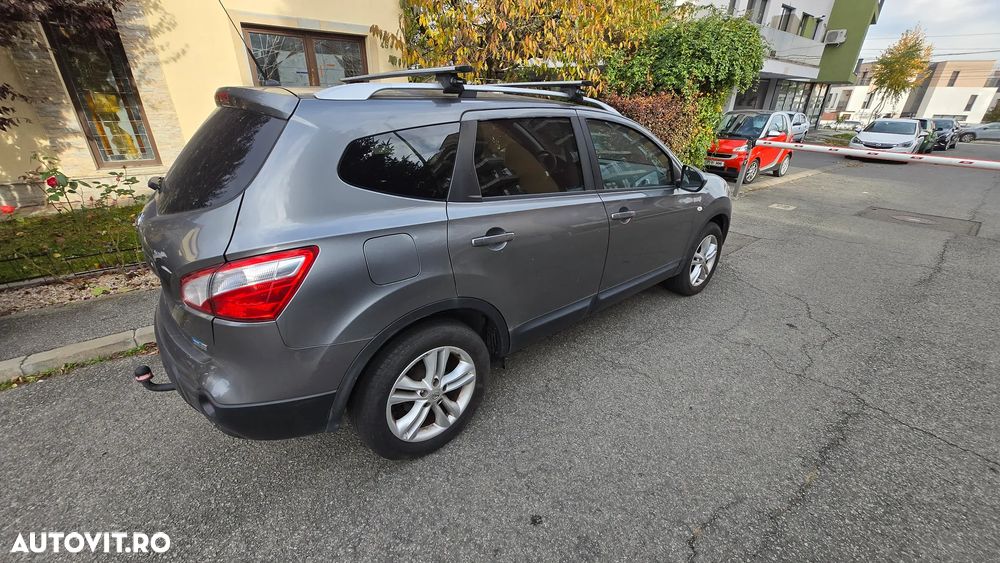 Nissan Qashqai+2 - 4