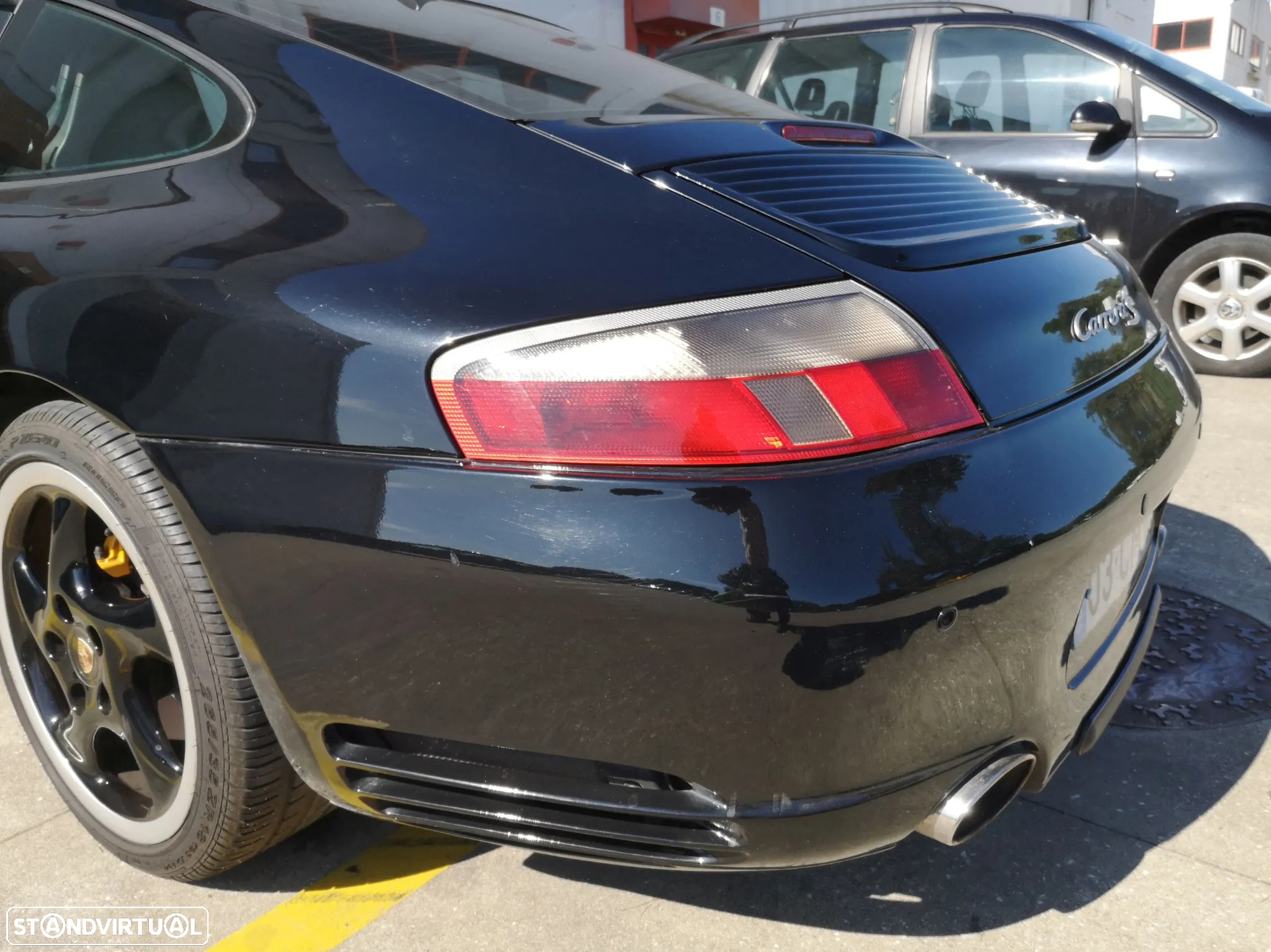Porsche 911 (996) Carrera Coupé - 2