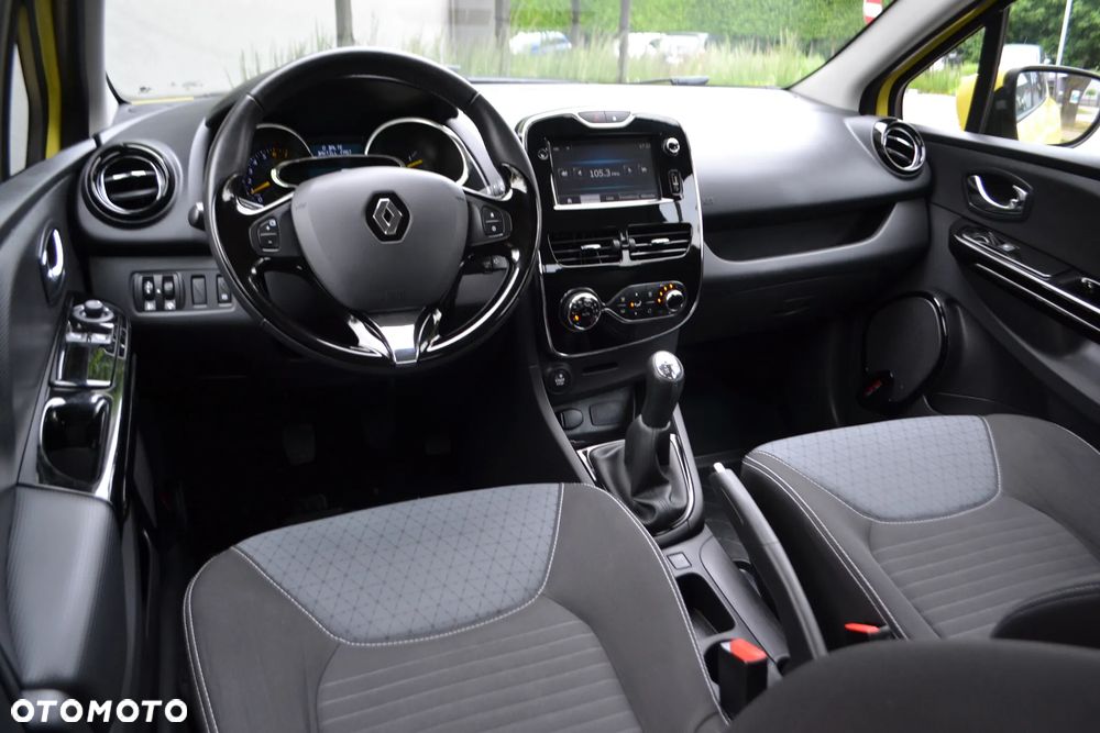 Renault Clio - 5