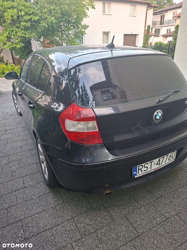BMW Seria 1 120i - 4