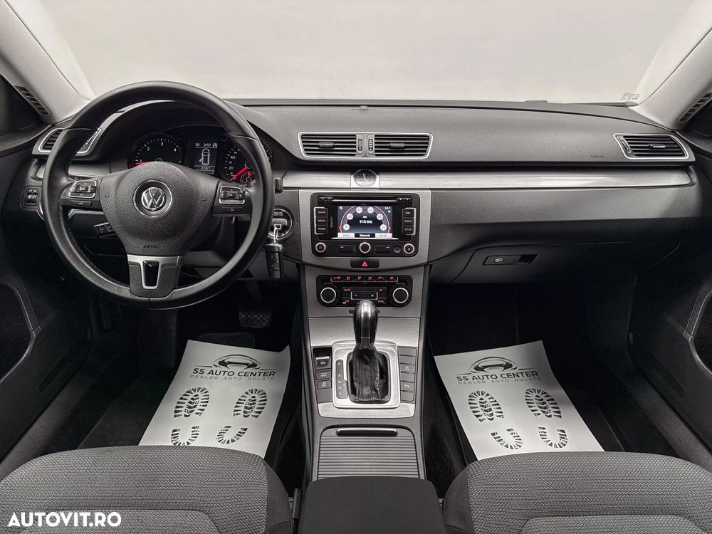 Volkswagen Passat 2.0 TDI BlueMotion Technology DSG Comfortline - 6