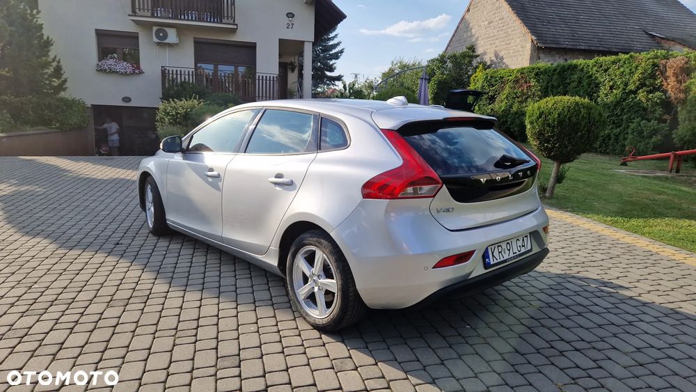 Volvo V40 D2 Kinetic - 6