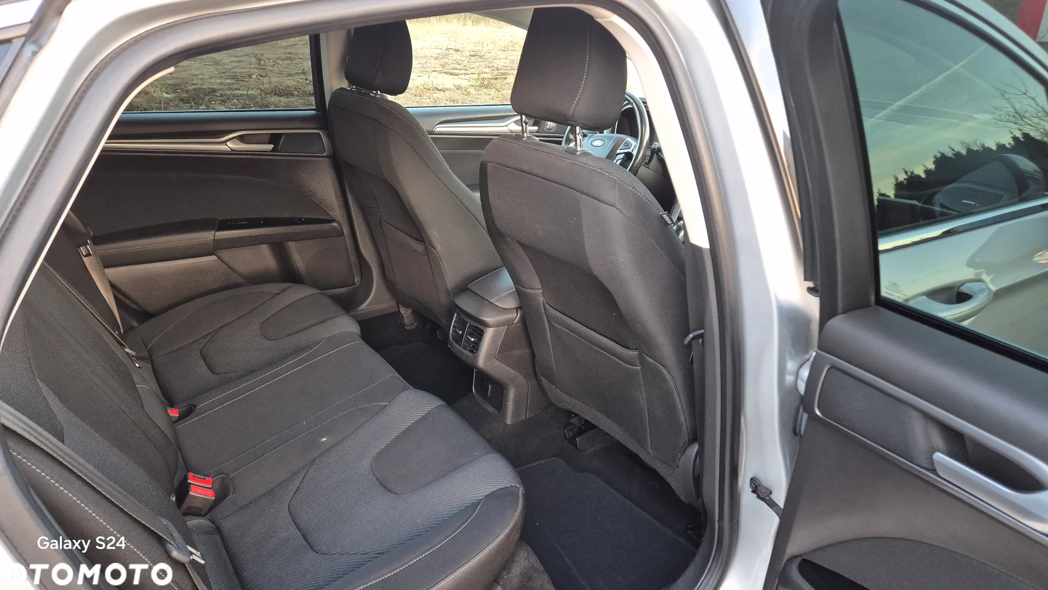 Ford Mondeo 2.0 TDCi Titanium 4WD PowerShift - 8