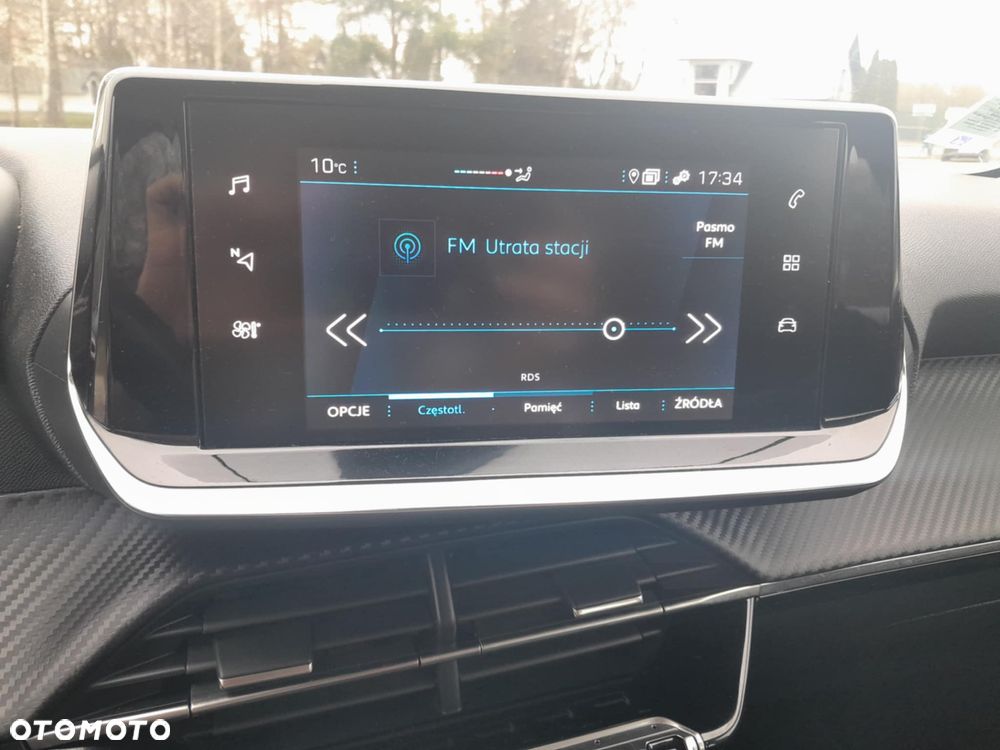 Peugeot 208 1.5 BlueHDi Allure S&S - 22