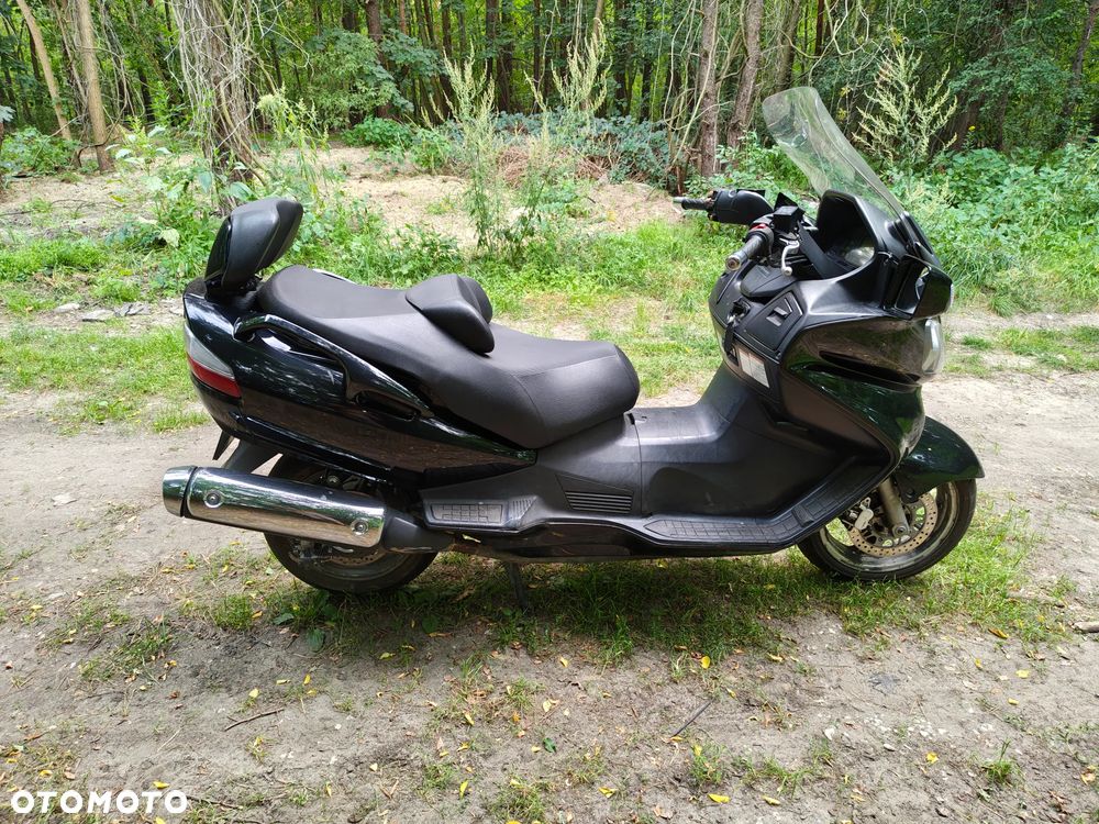 Suzuki Burgman - 4