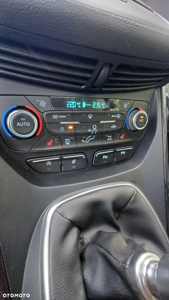 Ford Kuga 1.5 EcoBoost 2x4 Individual - 15