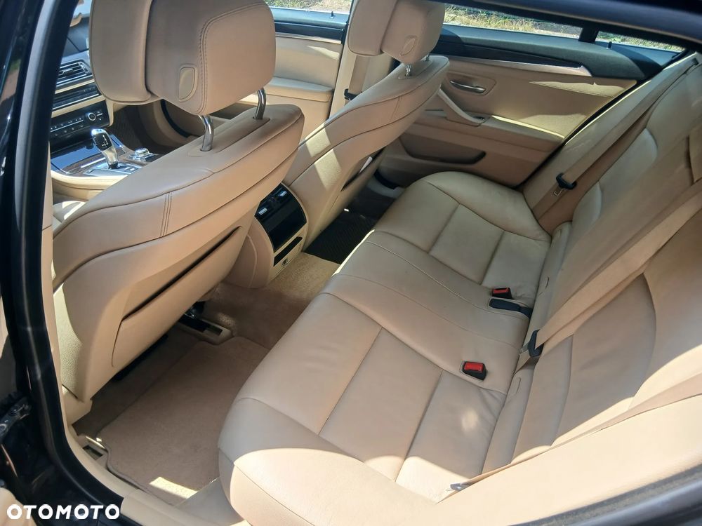 BMW Seria 5 - 34