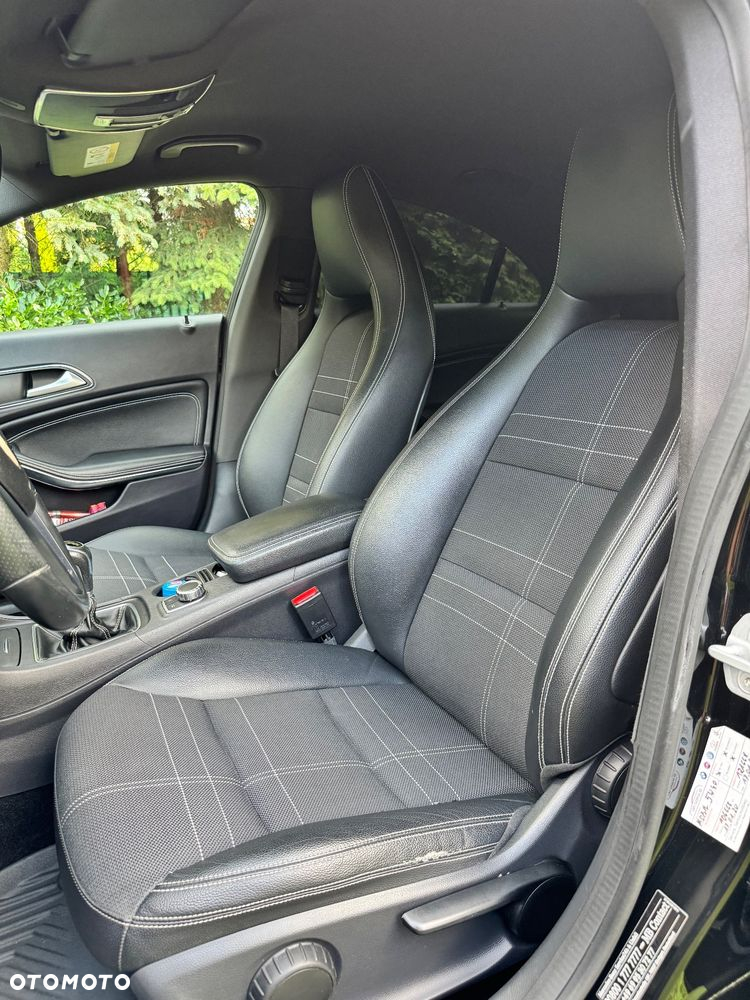 Mercedes-Benz CLA 180 - 6