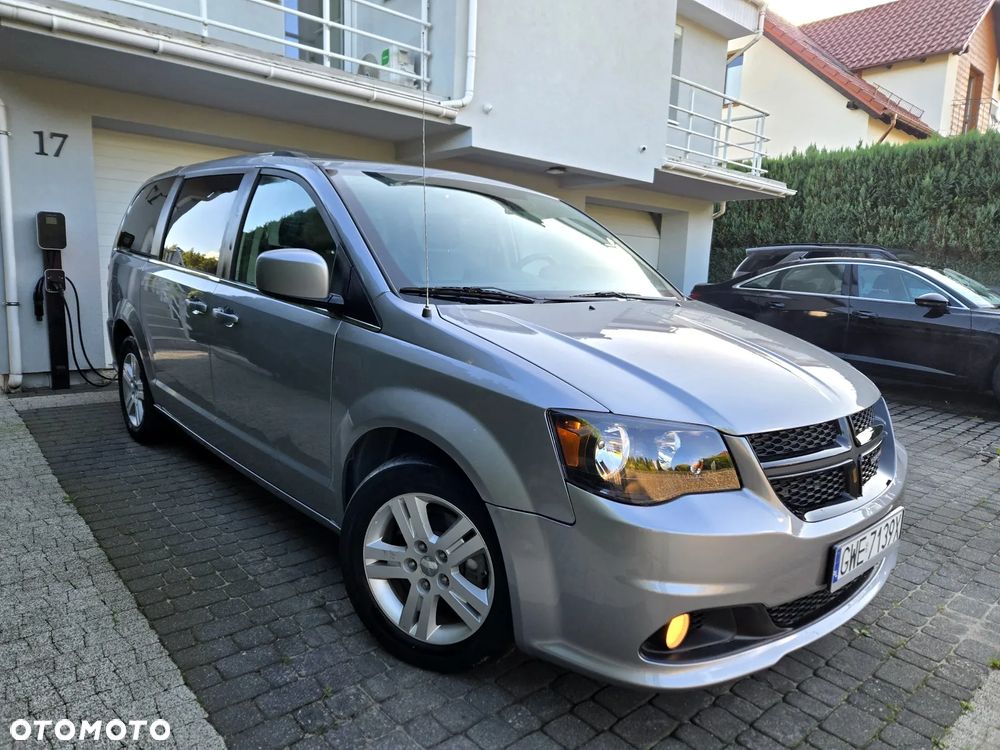 Dodge Grand Caravan 3.6 Express - 2