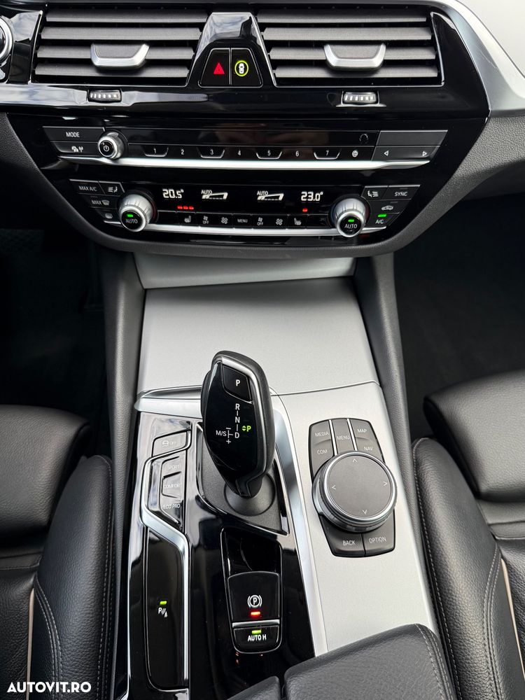 BMW Seria 5 518d AT MHEV - 25
