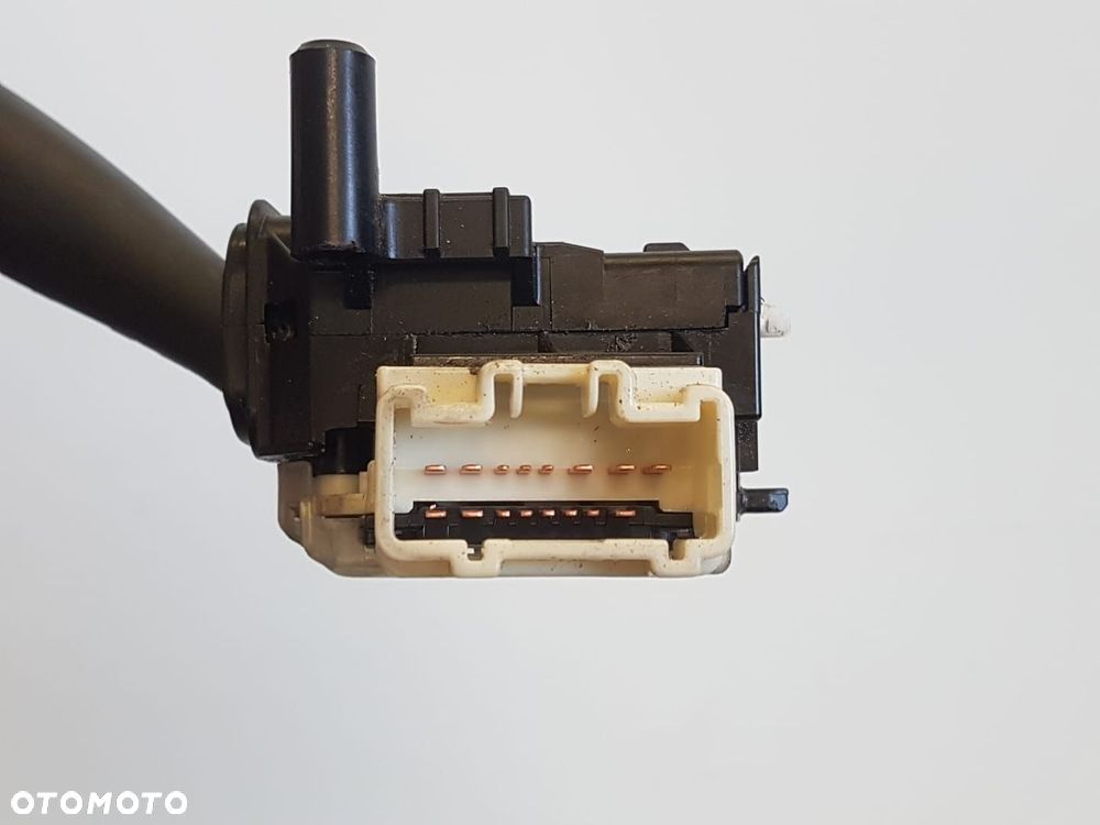 AVENSIS T25 2.2 D4D PRZELACZNIK SWIATEŁ KIERUNKÓW - 4