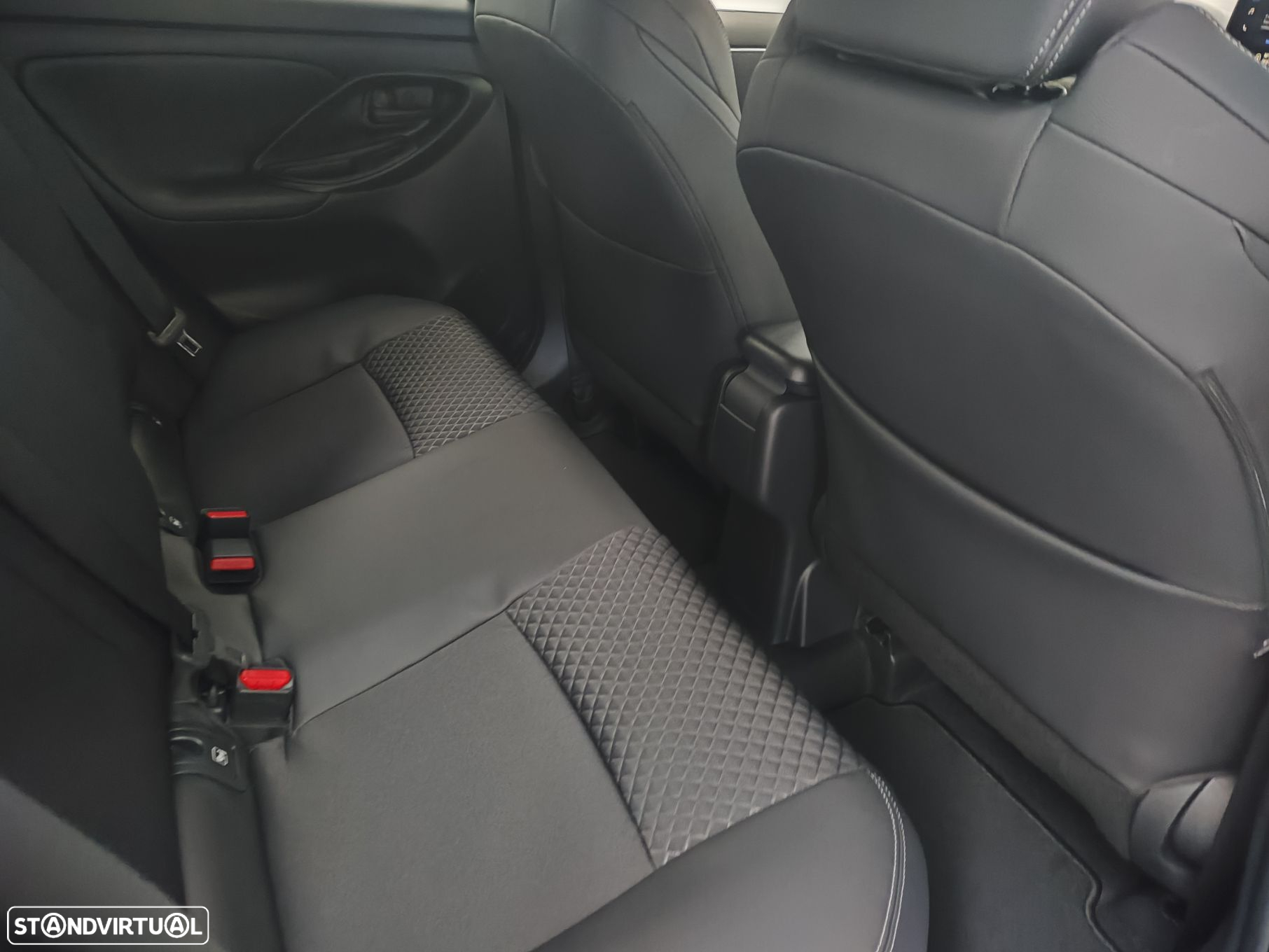 Toyota Yaris 1.5 HDF Luxury - 7