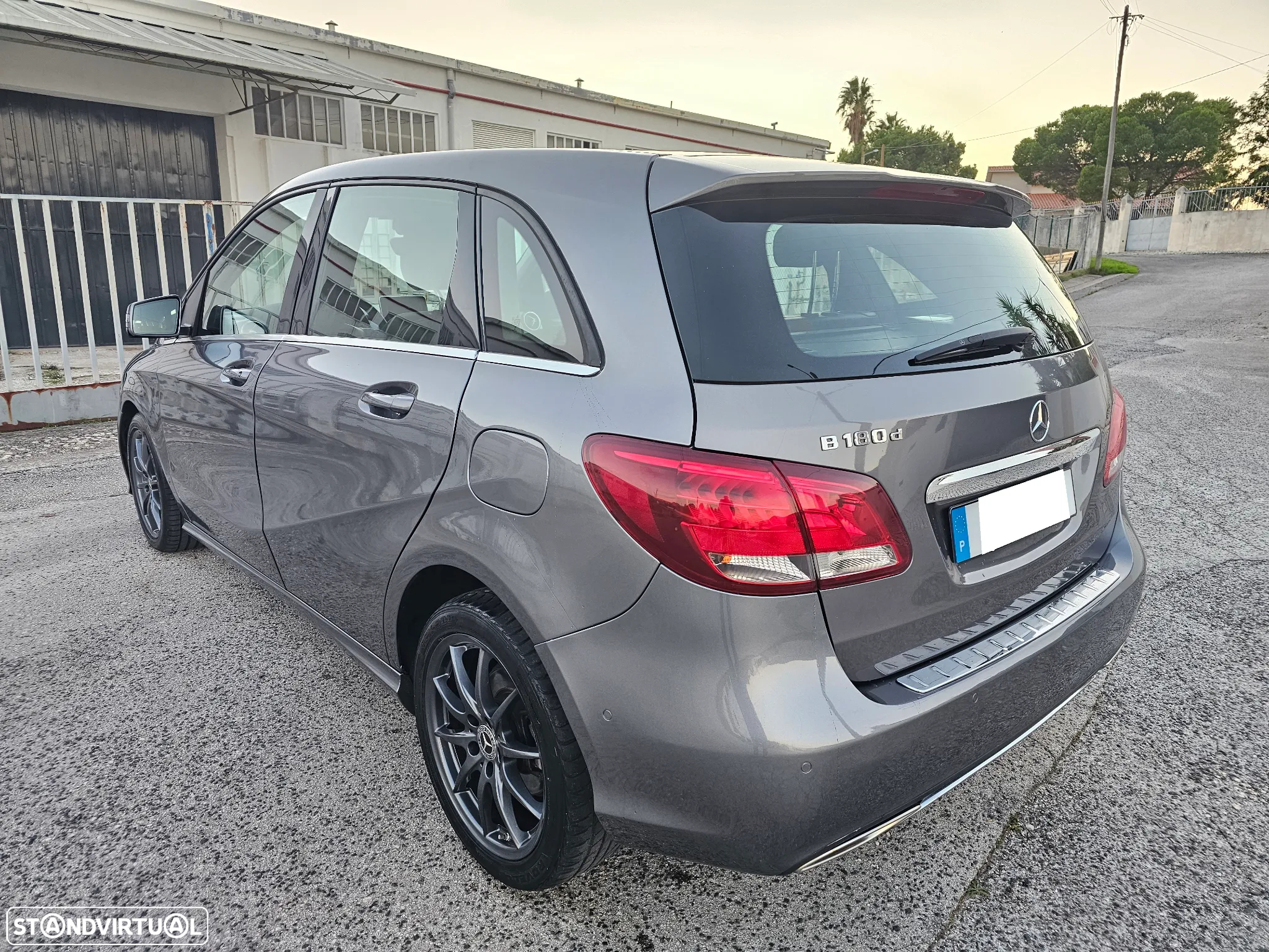 Mercedes-Benz B 180 CDi Urban Aut. - 10