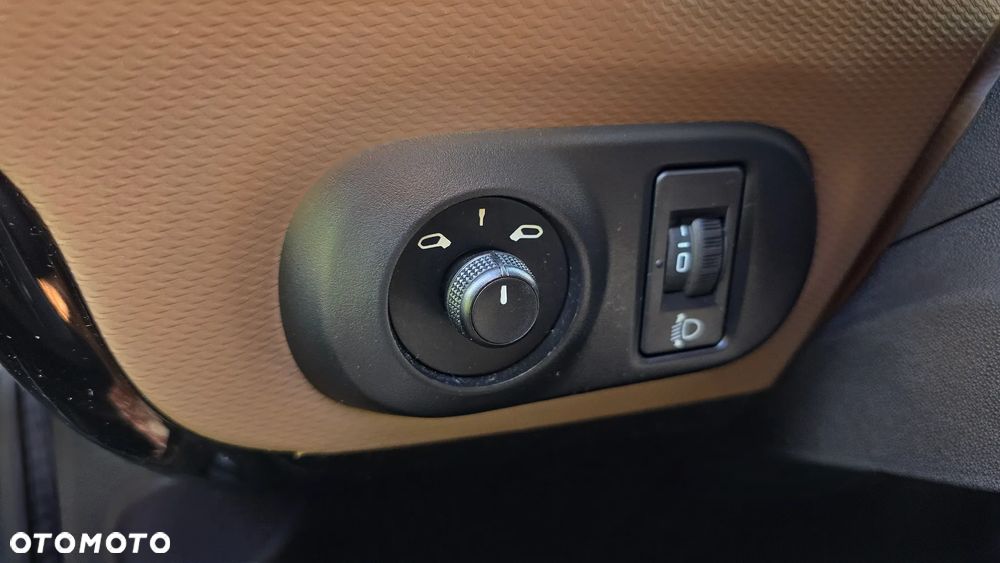 Citroën C4 Cactus 1.2 PureTech Live S&S ETG - 16
