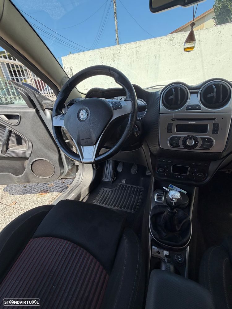 Alfa Romeo MiTo 1.6 JTD Distinctive - 6