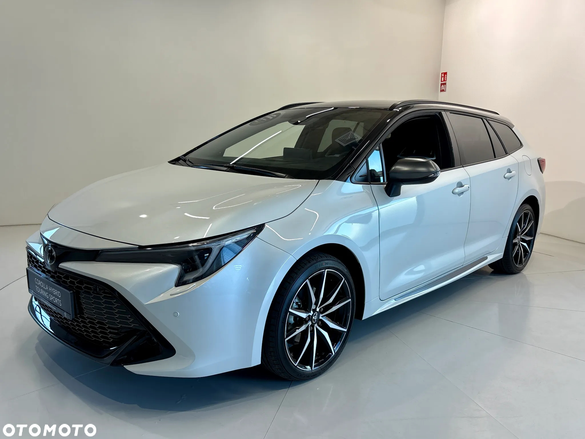 Toyota Corolla 1.8 Hybrid GR Sport - 8