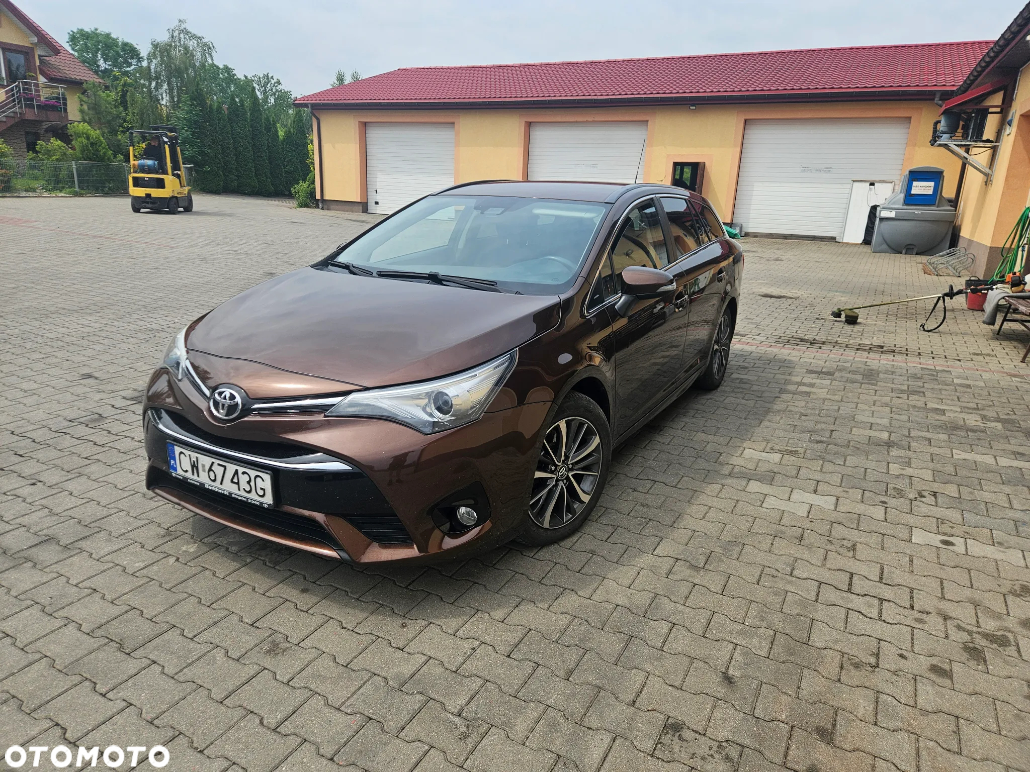 Toyota Avensis Touring Sports 2.0 D-4D Executive - 2