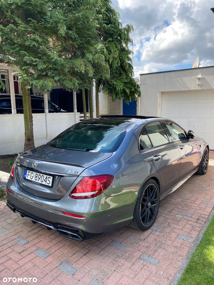 Mercedes-Benz Klasa E AMG 63 S 4-Matic+ - 2