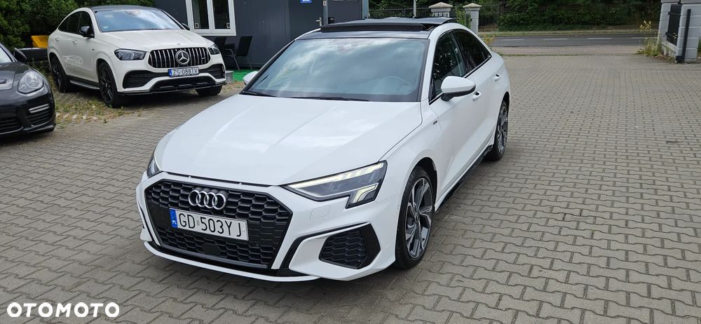 Audi A3 Limousine 1.5 TFSI Sport S tronic - 4