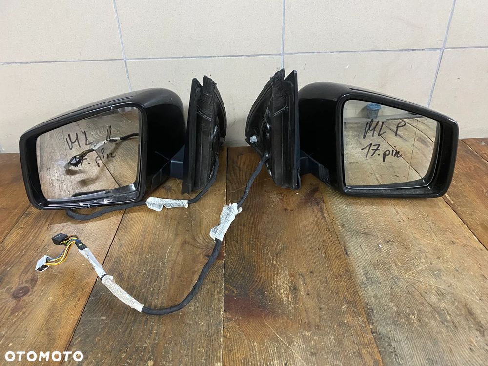 MERCEDES ml gl gle 166 lusterko prawe lewe 17 pin kolor 197 - 1