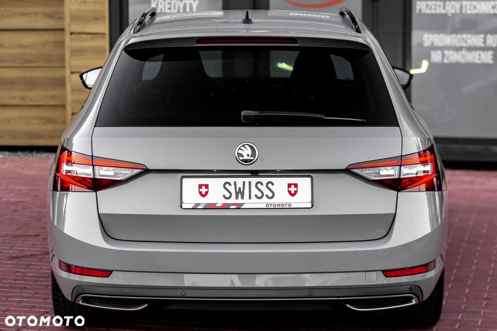 Skoda Superb 2.0 TSI DSG SportLine - 12