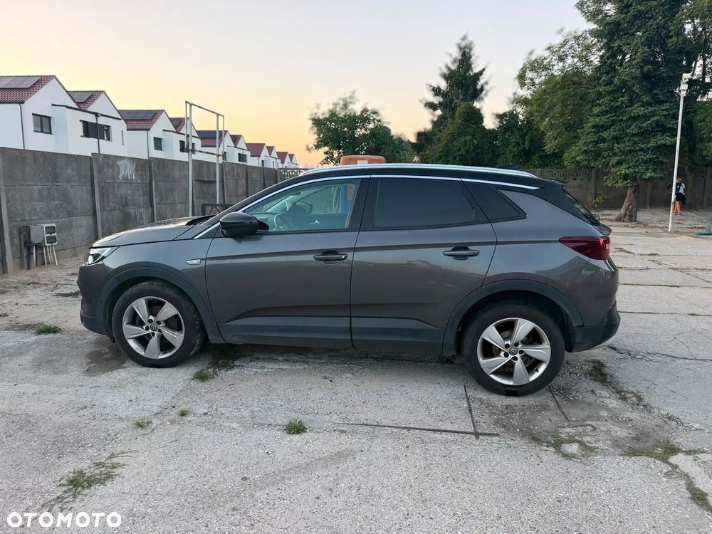 Opel Grandland X 1.2 Start/Stop Elegance - 5