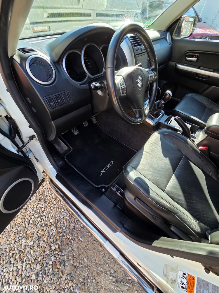 Suzuki Grand Vitara 1.9 DDiS X30 - 7
