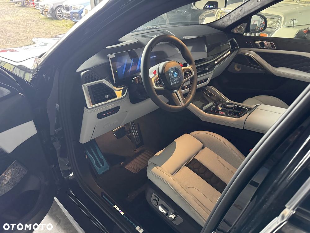 BMW X6M - 4