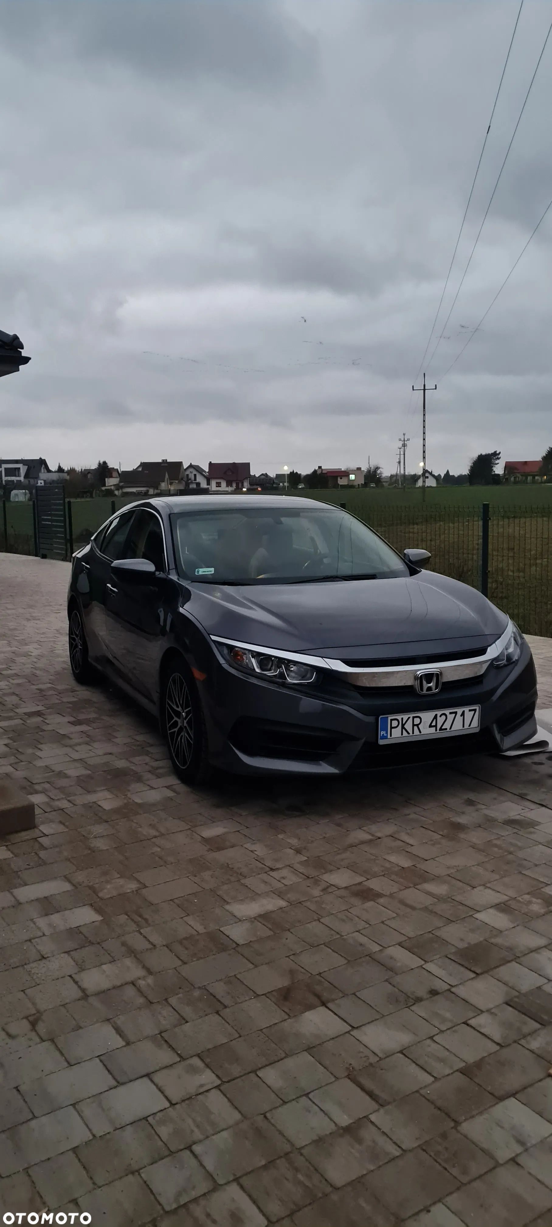 Honda Civic 2.0 i-VTEC LX CVT - 1