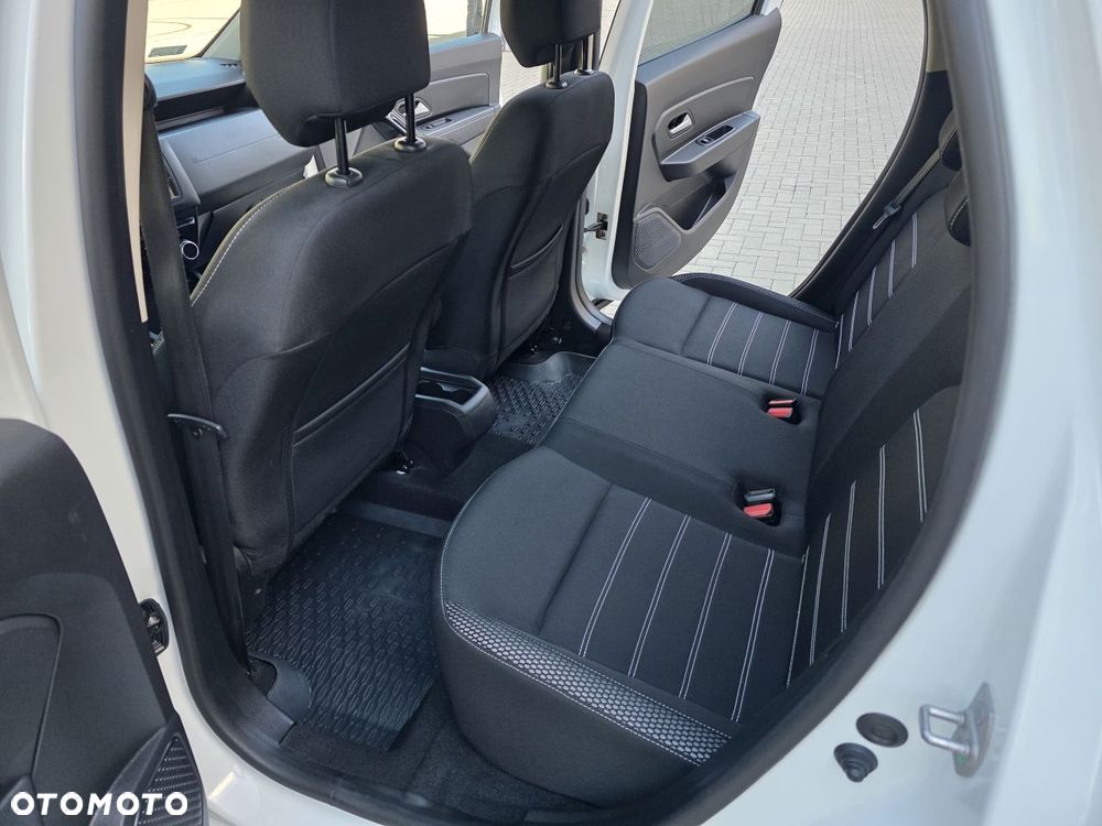 Dacia Duster 1.6 SCe Prestige - 18