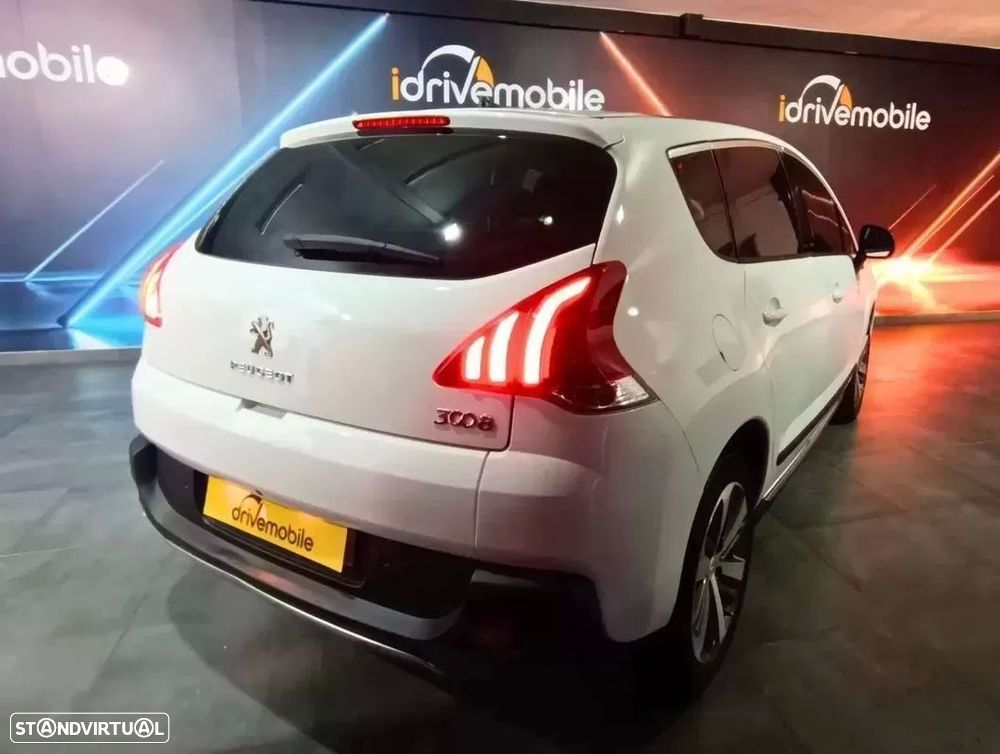 Peugeot 3008 1.2 PureTech Allure - 6
