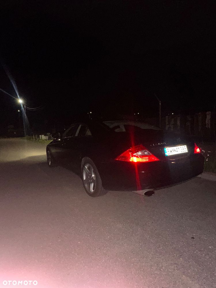 Mercedes-Benz CLS 500 - 11