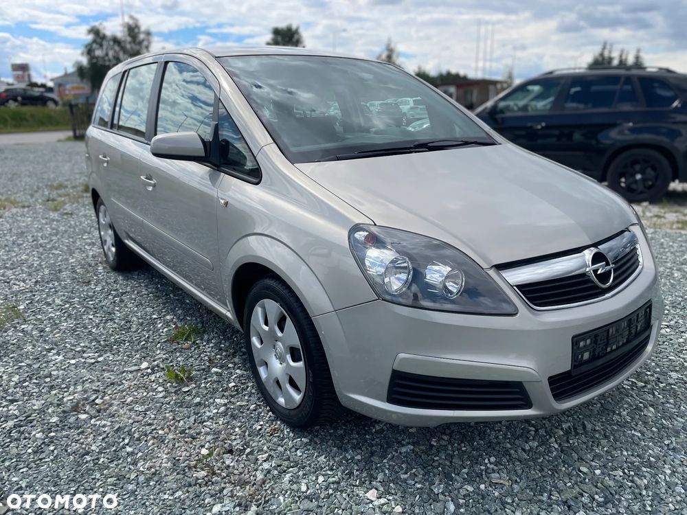 Opel Zafira - 18