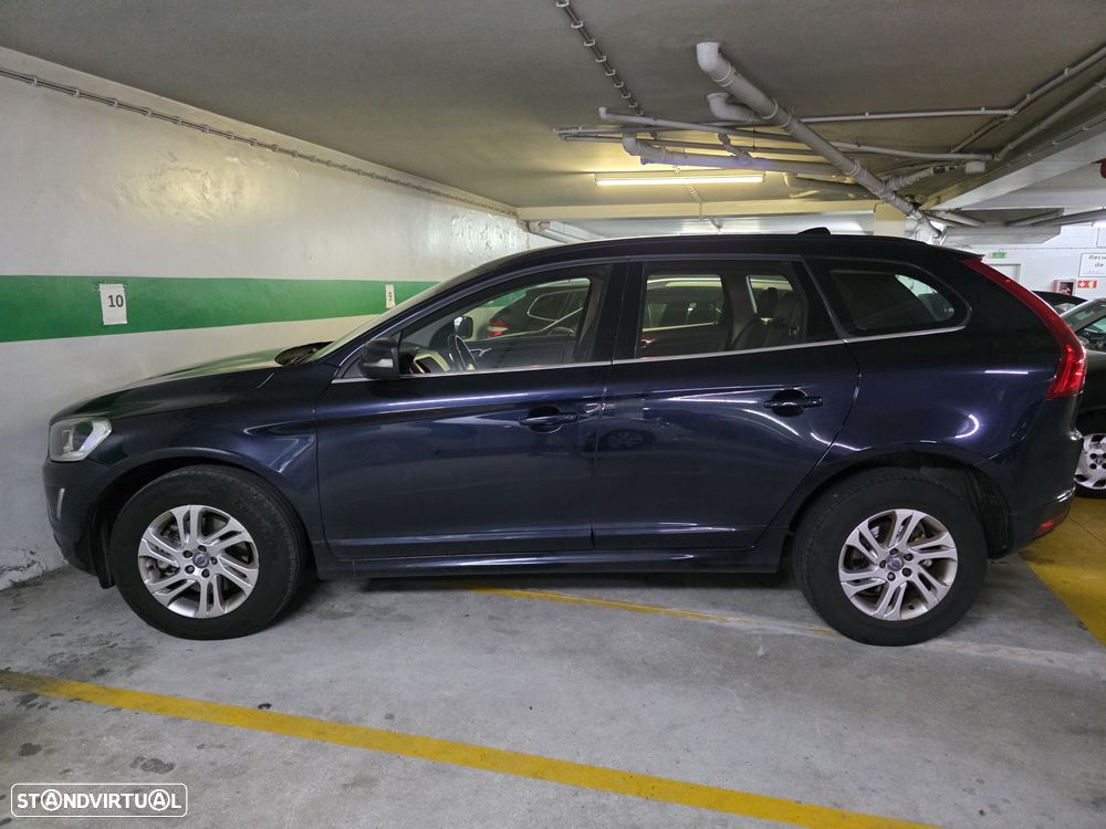 Volvo XC 60 D3 Momentum - 1