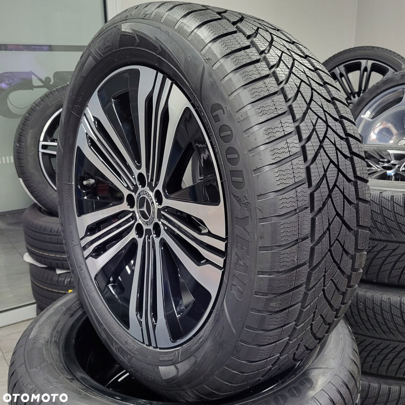 Zimowe 20 ORYGINAŁ MERCEDES EQS SUV 296 NOWE - 3