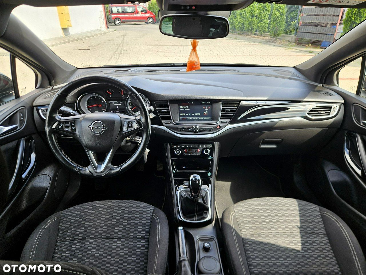 Opel Astra 1.4 Turbo Dynamic - 23
