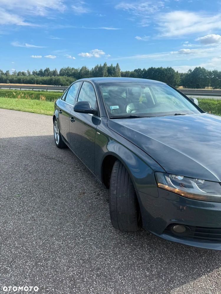 Audi A4 Limousine - 7