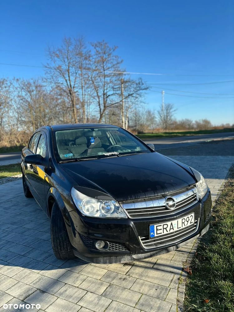 Opel Astra 1.6 Enjoy - 2