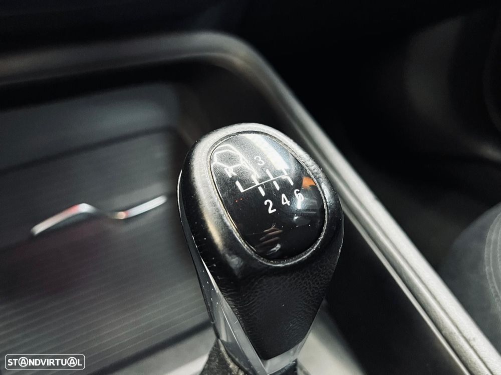 BMW X1 16 d sDrive Advantage - 36
