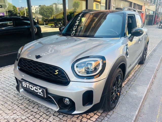 MINI Countryman Cooper SE ALL4 Auto - 4