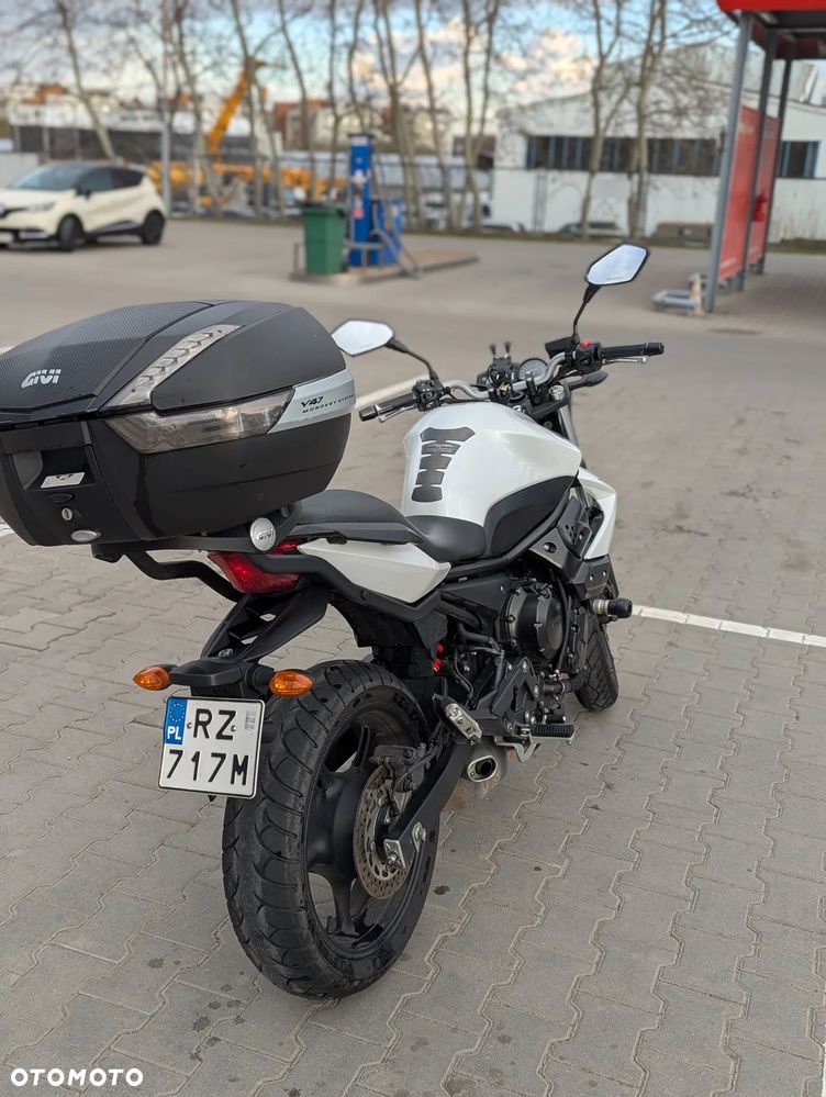Yamaha XJ - 5