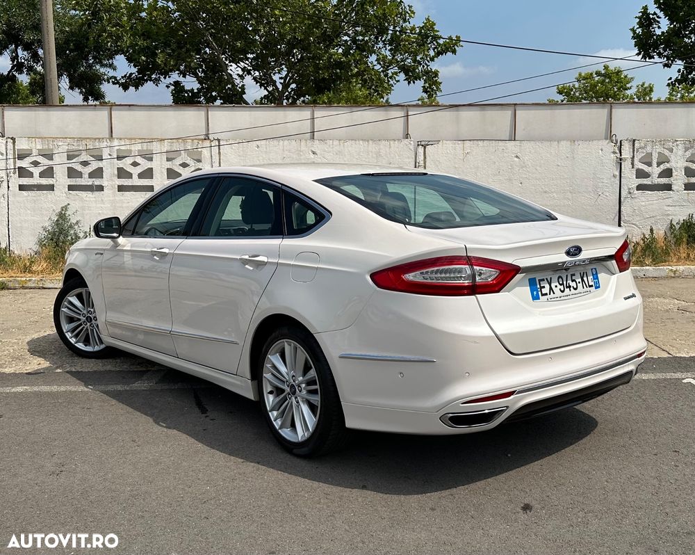 Ford Mondeo Vignale 2.0 Hybrid - 3