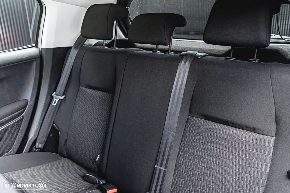 Peugeot 208 1.6 BlueHDi Style - 19