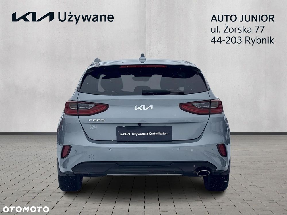 Kia Ceed 1.5 T-GDI Tribute DCT - 4