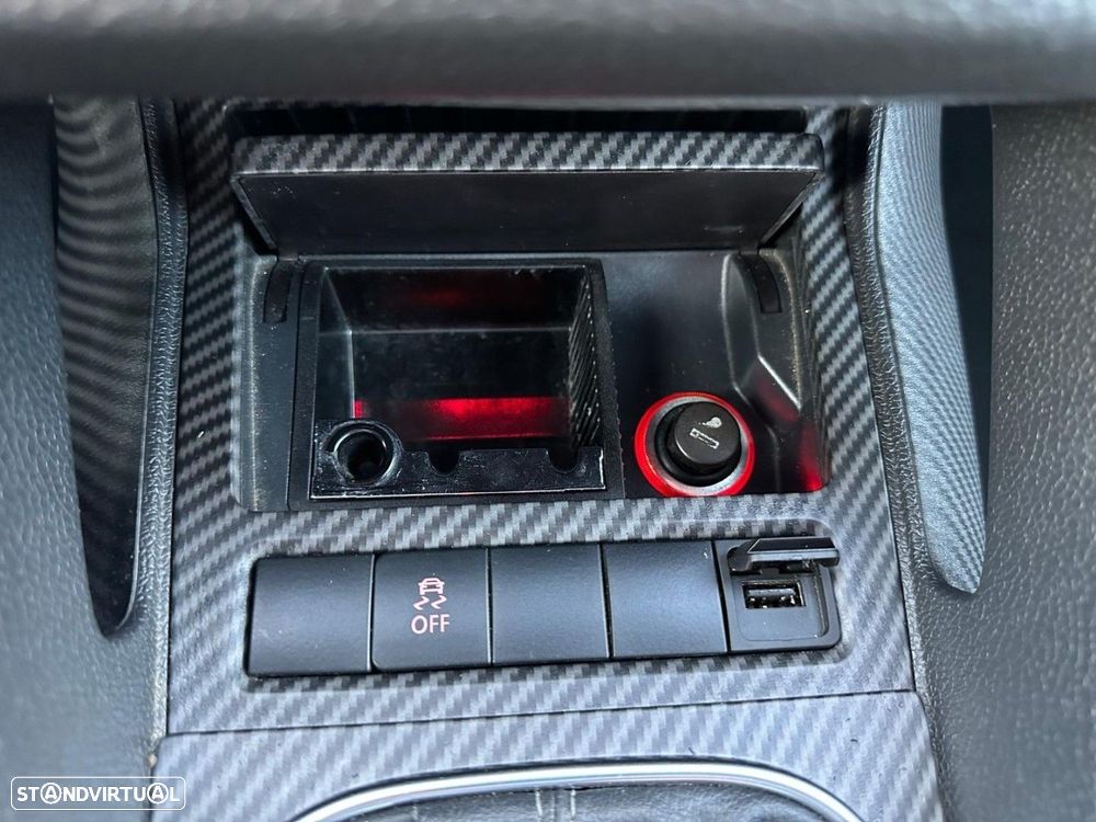 VW Scirocco 2.0 TDI Sport - 23