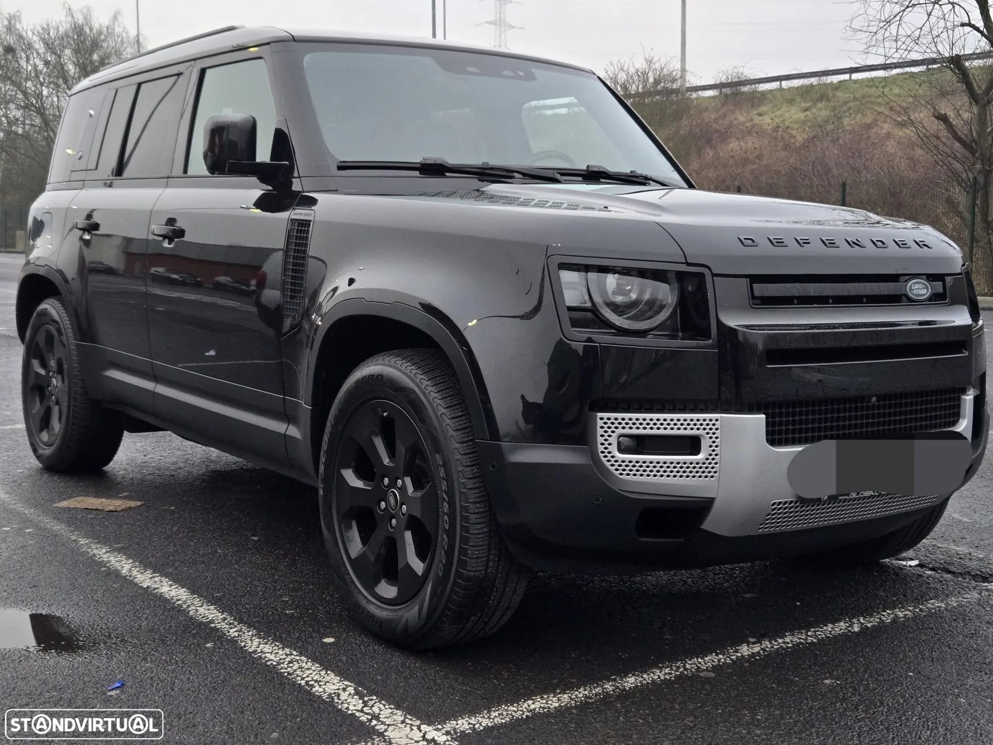 Land Rover Defender 110 D240 SE - 5